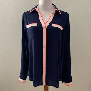 Express portfolio shirt in navy and pink